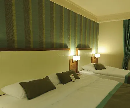 Plaza 4* Adana